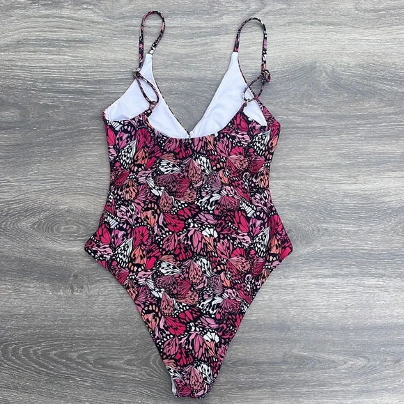 L*Space Printed Topanga One Piece Swimsuit, wings n things - Picture 8 of 12